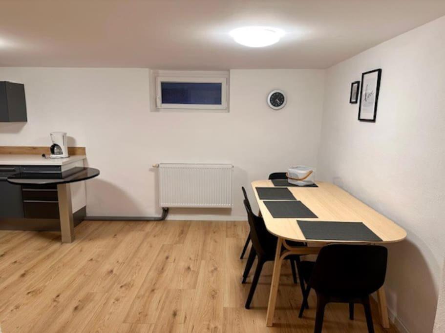 Especially Souterrain Apartment Heilbronn Buitenkant foto